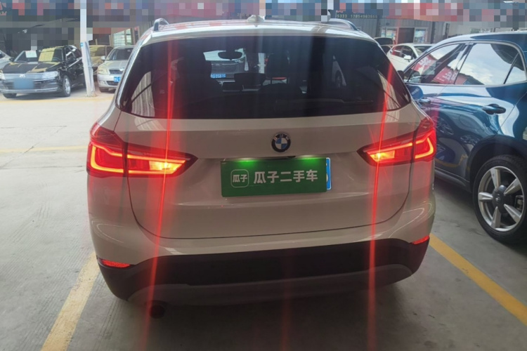 BMW X1 2017 #6 BMW X1 2017 car image #6