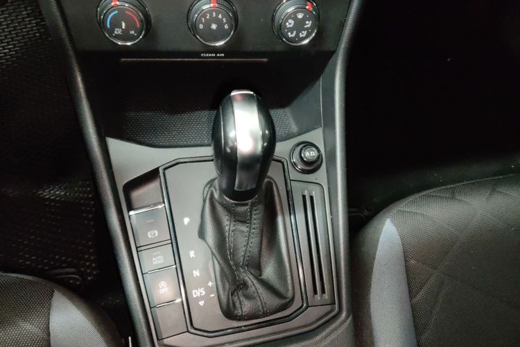 Volkswagen Lavida 2022 imagen de coche #14