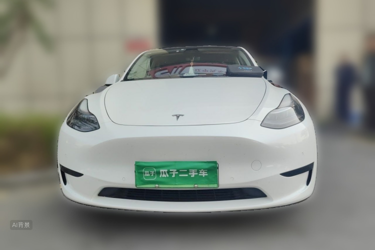 Tesla Model Y 2024 #3 Tesla Model Y 2024 car image #3