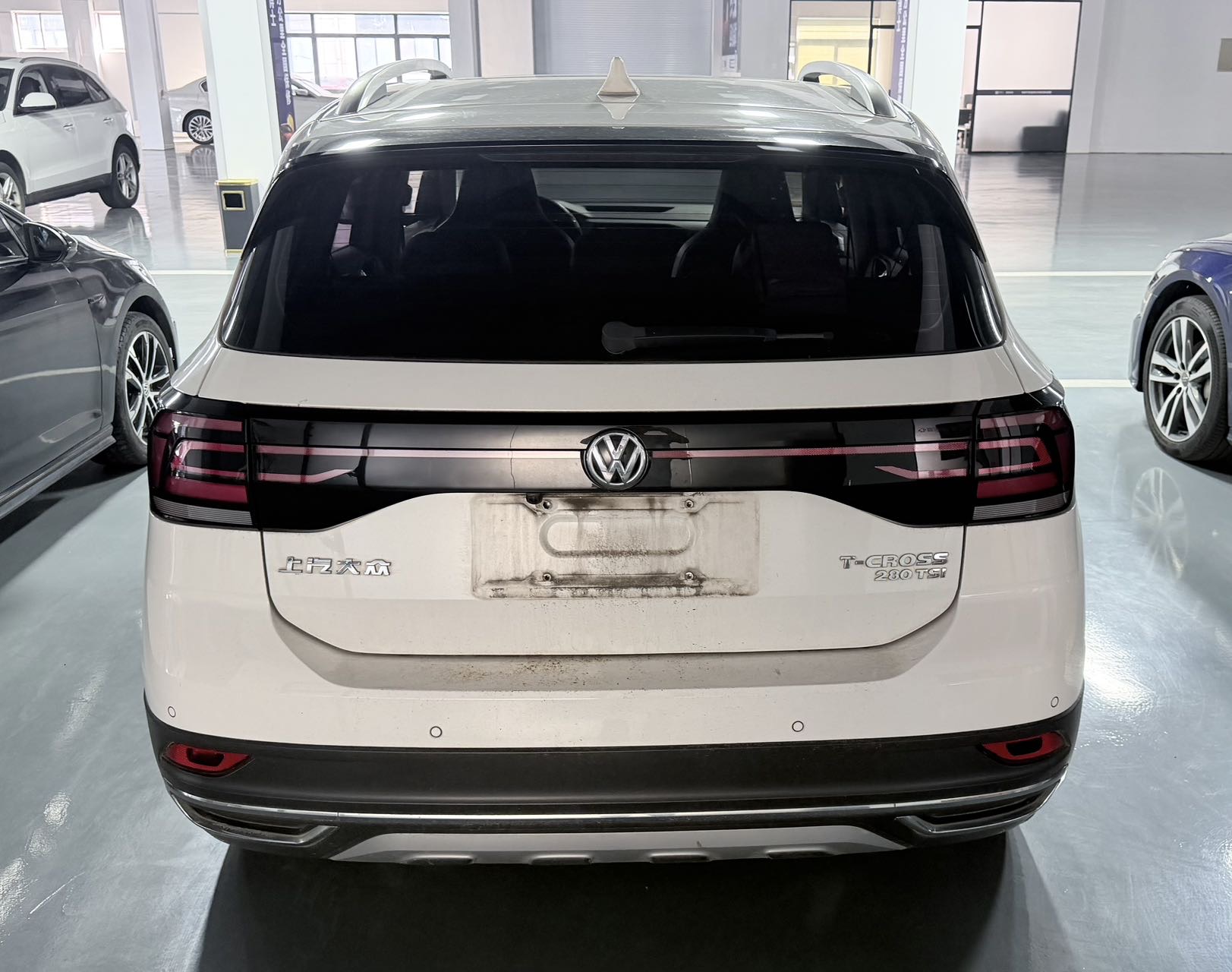 Volkswagen T-Cross 2019 car image #3