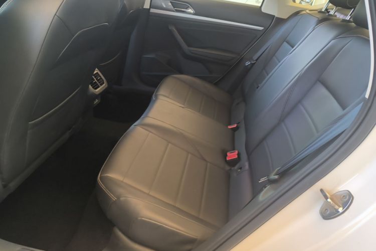 Volkswagen Lavida 2020 car image #13