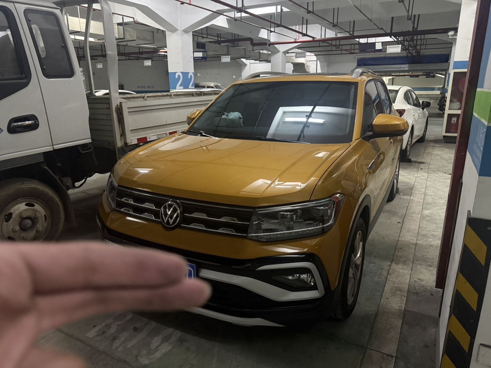 Volkswagen T-Cross 2021 Volkswagen T-Cross 2021 car image