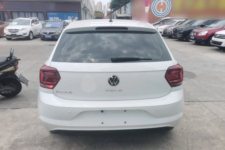 Volkswagen Polo 2022 car image #6