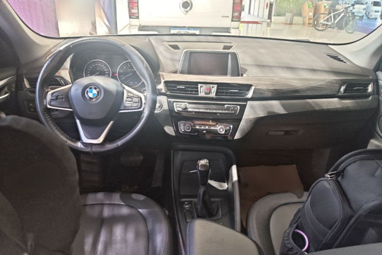 BMW X1 2017 immagine di auto #10