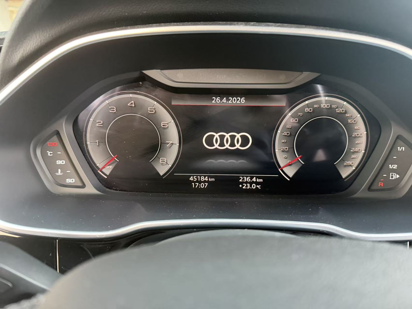 Audi Q3 2023 car image #6