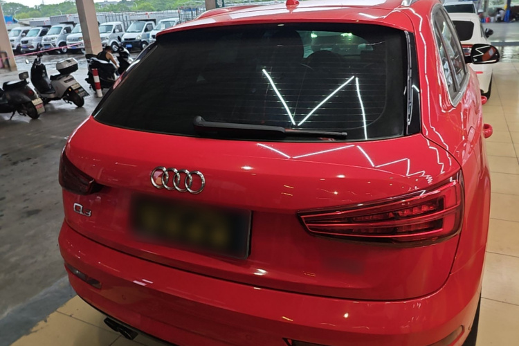 Audi Q3 2017 #4 Audi Q3 2017 car image #4