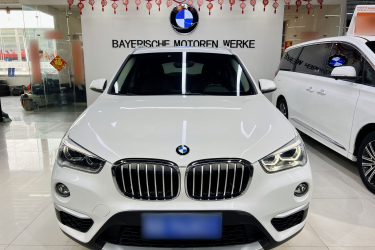 BMW X1 2017 #3 BMW X1 2017 car image #3