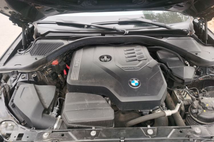 BMW 3 Series 2021 #22 BMW 3 Series 2021 car image #22