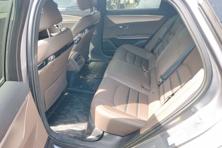 BYD Han 2021 car image #17