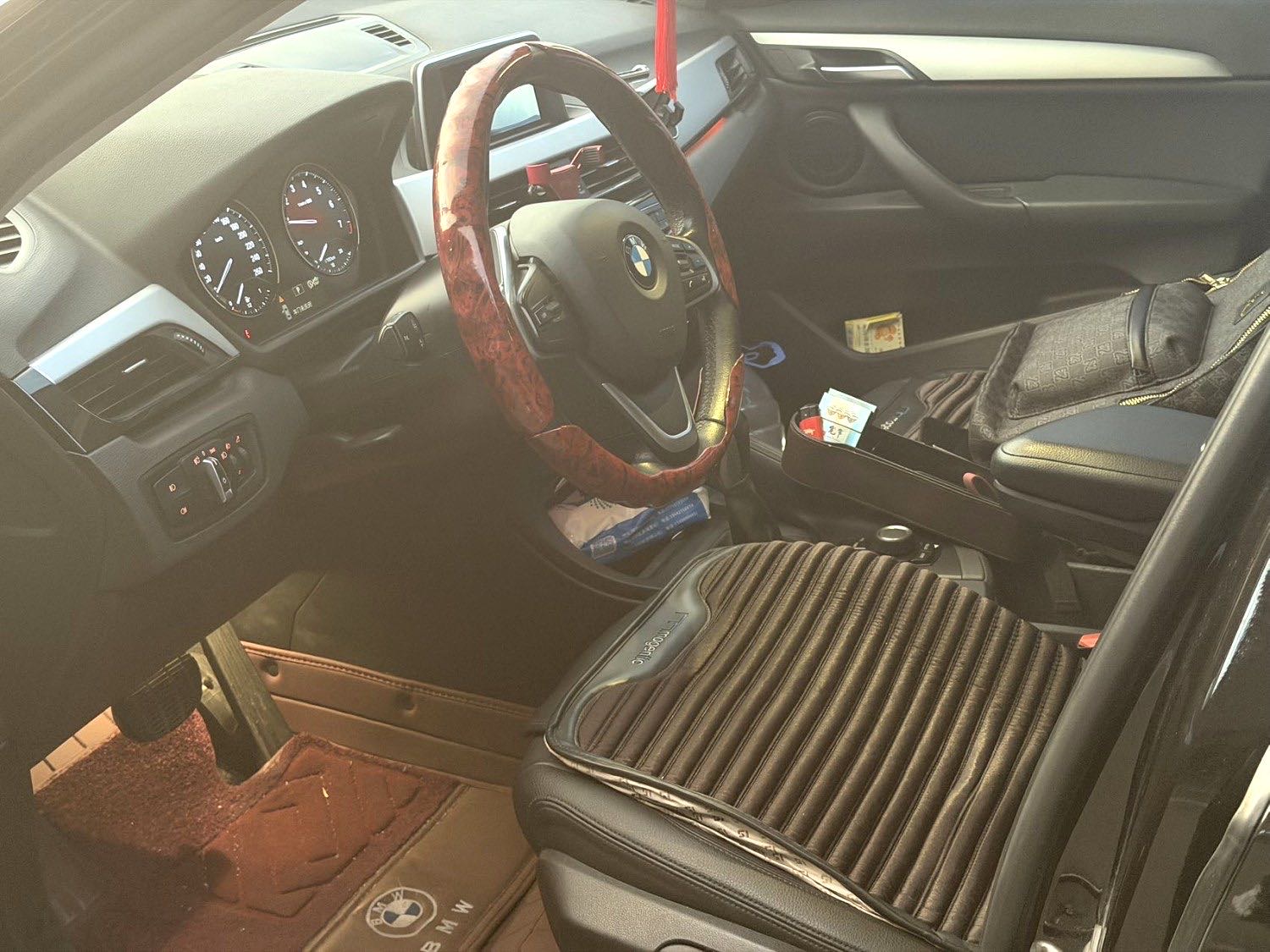 BMW X1 2019 imagem de carro #5