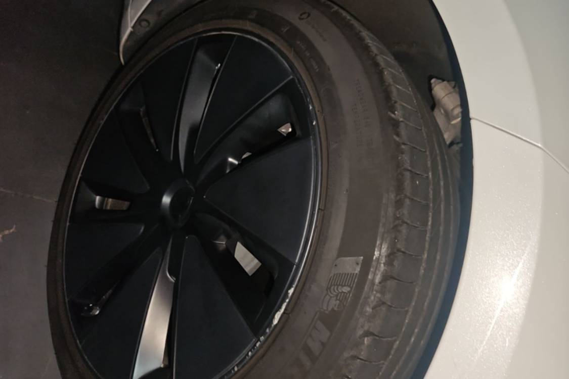 Tesla Model 3 2023 #17 Tesla Model 3 2023 car image #17