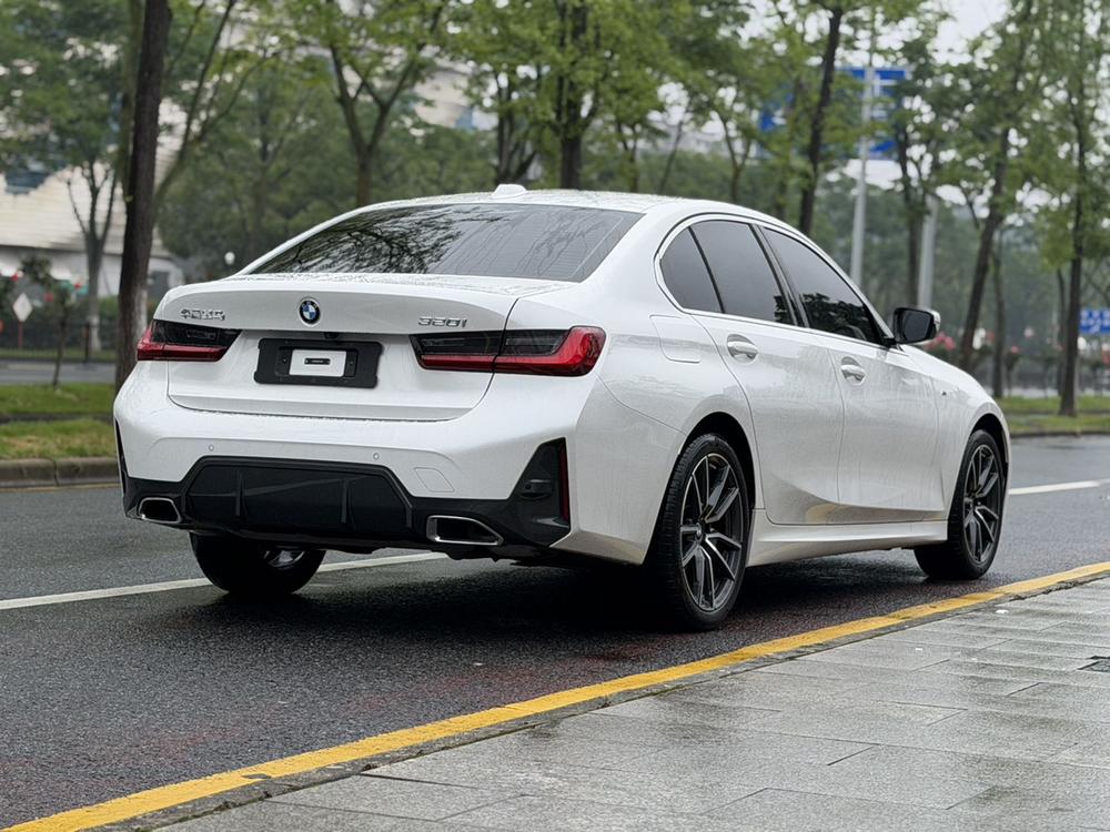 BMW 3 Series 2023 #7 BMW 3 Series 2023 car image #7