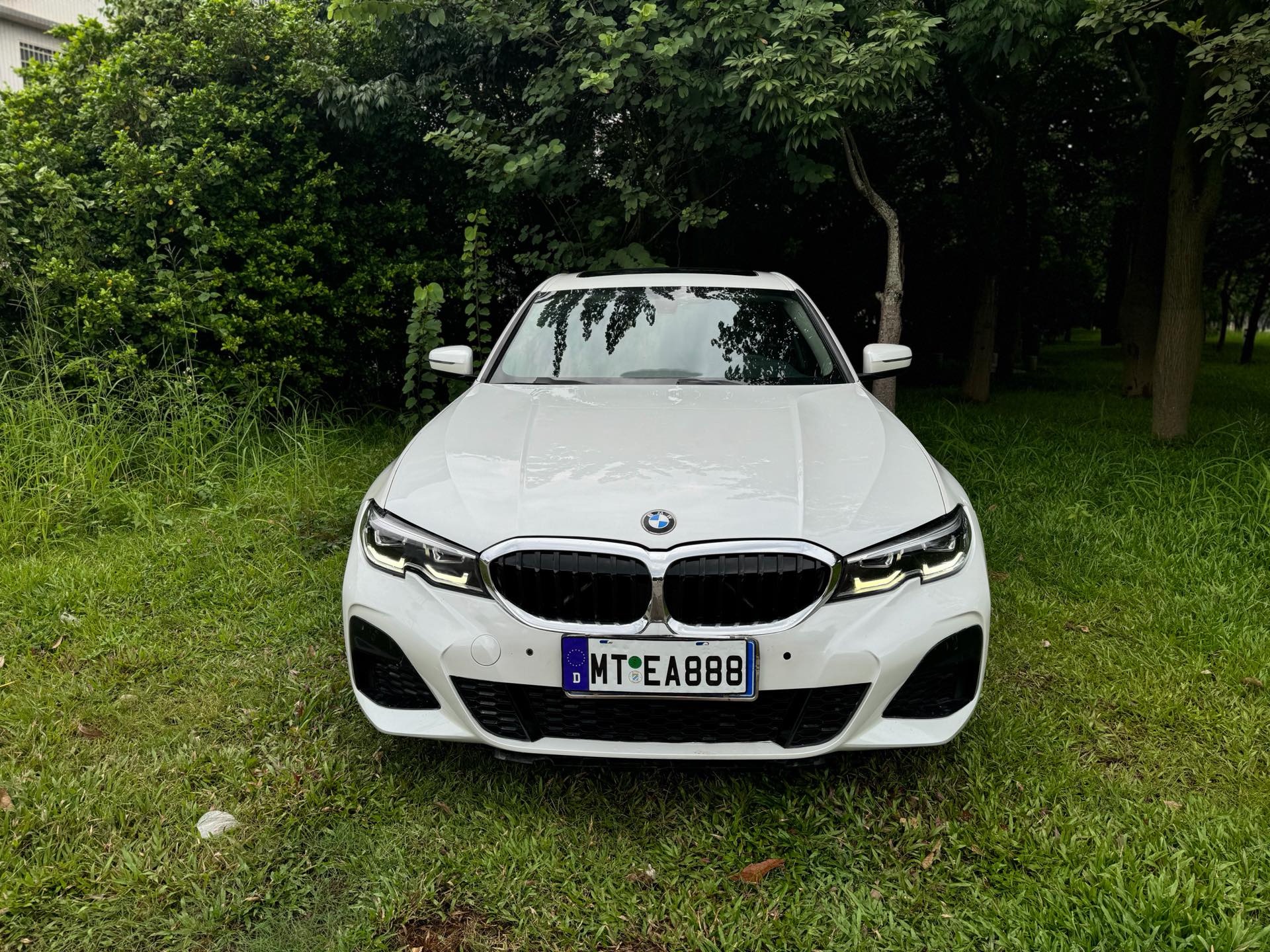BMW 3 Series 2020 car image #2