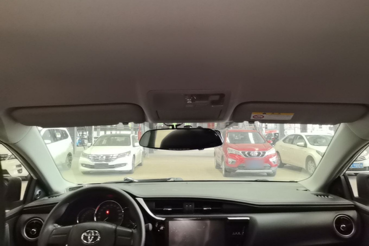 Toyota Corolla 2019 #18 Toyota Corolla 2019 car image #18