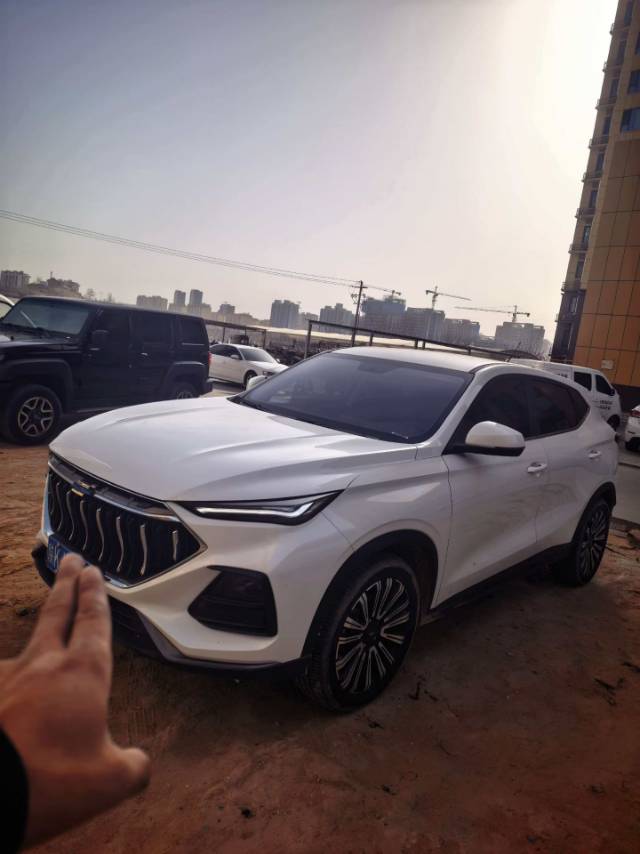 2023 immagine di auto 