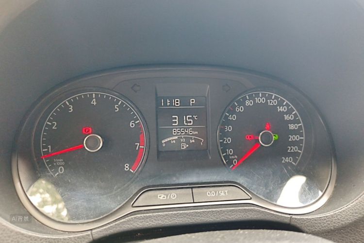 Volkswagen Polo 2019 car image #13