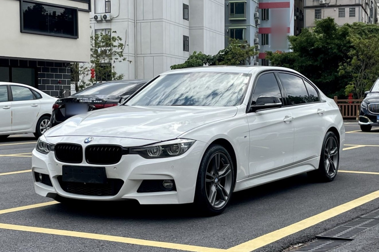 BMW 3 Series 2018 #2 BMW 3 Series 2018 car image #2