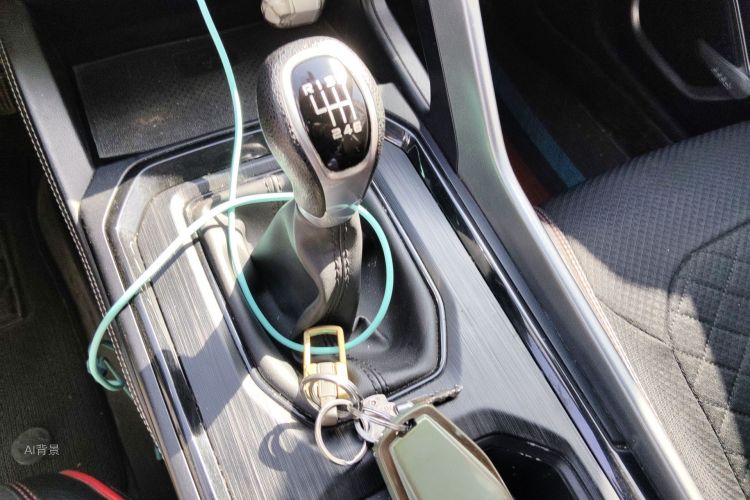 GEELY Vision X6 2022 immagine di auto #16