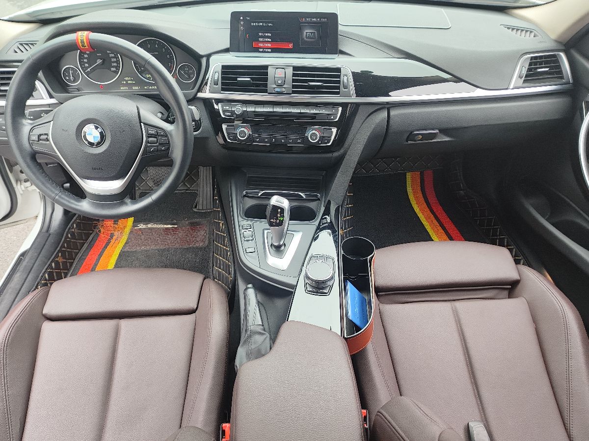 BMW 3 Series 2019 #9 BMW 3 Series 2019 car image #9