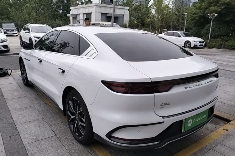 BYD Han 2022 car image #5