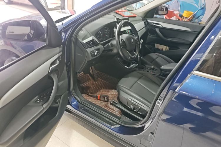 BMW X1 2019 #16 BMW X1 2019 car image #16