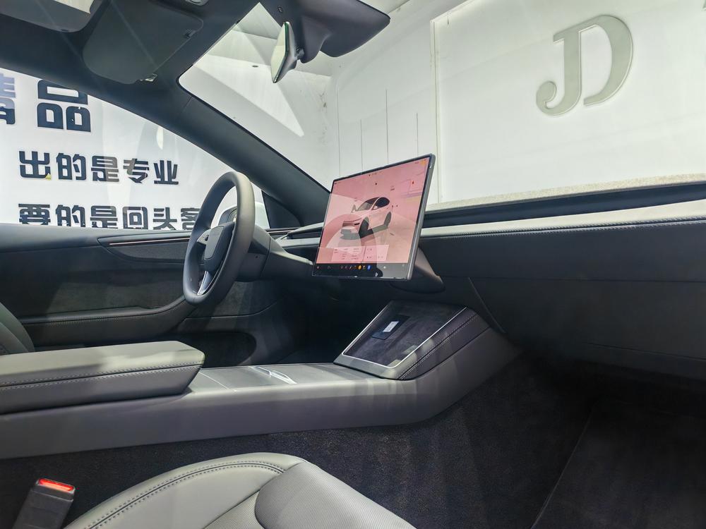 Tesla Model Y 2026 #12 Tesla Model Y 2026 immagine di auto #12