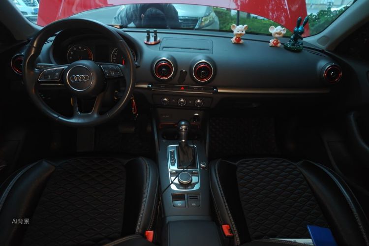 Audi A3 2018 immagine di auto #11