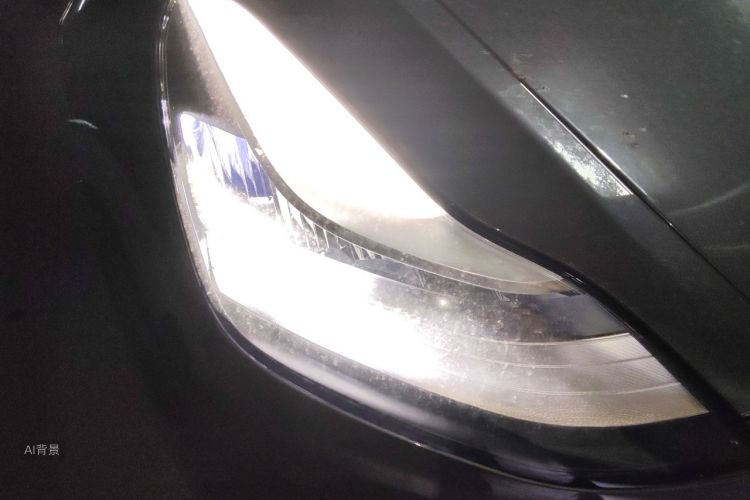Tesla Model 3 2020 car image #8