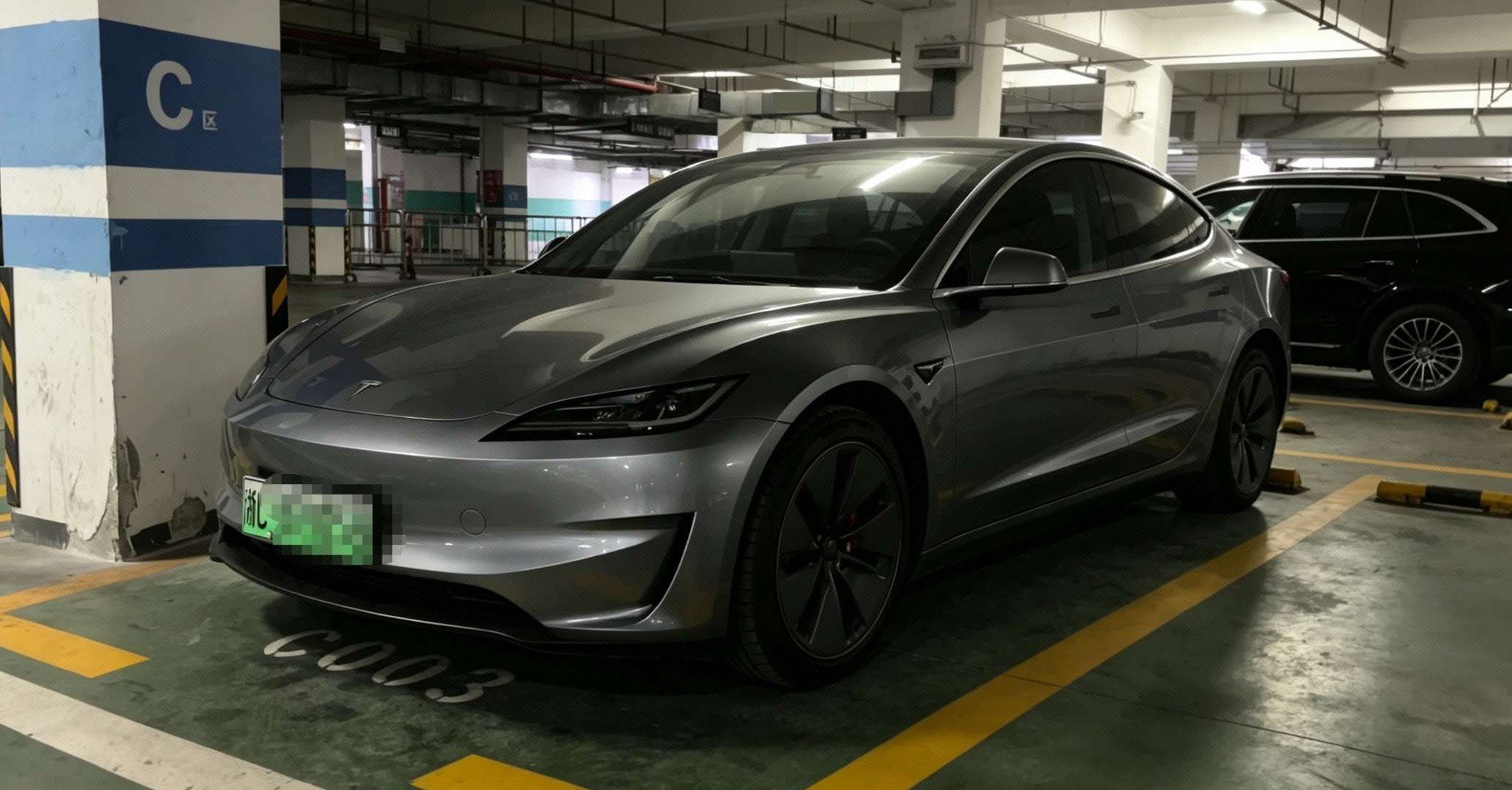 Tesla Model 3 2025 Tesla Model 3 2025 immagine di auto