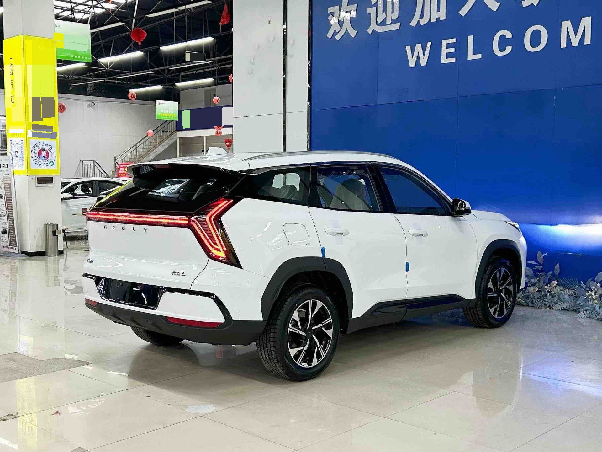 GEELY Boyue L 2026 car image #5