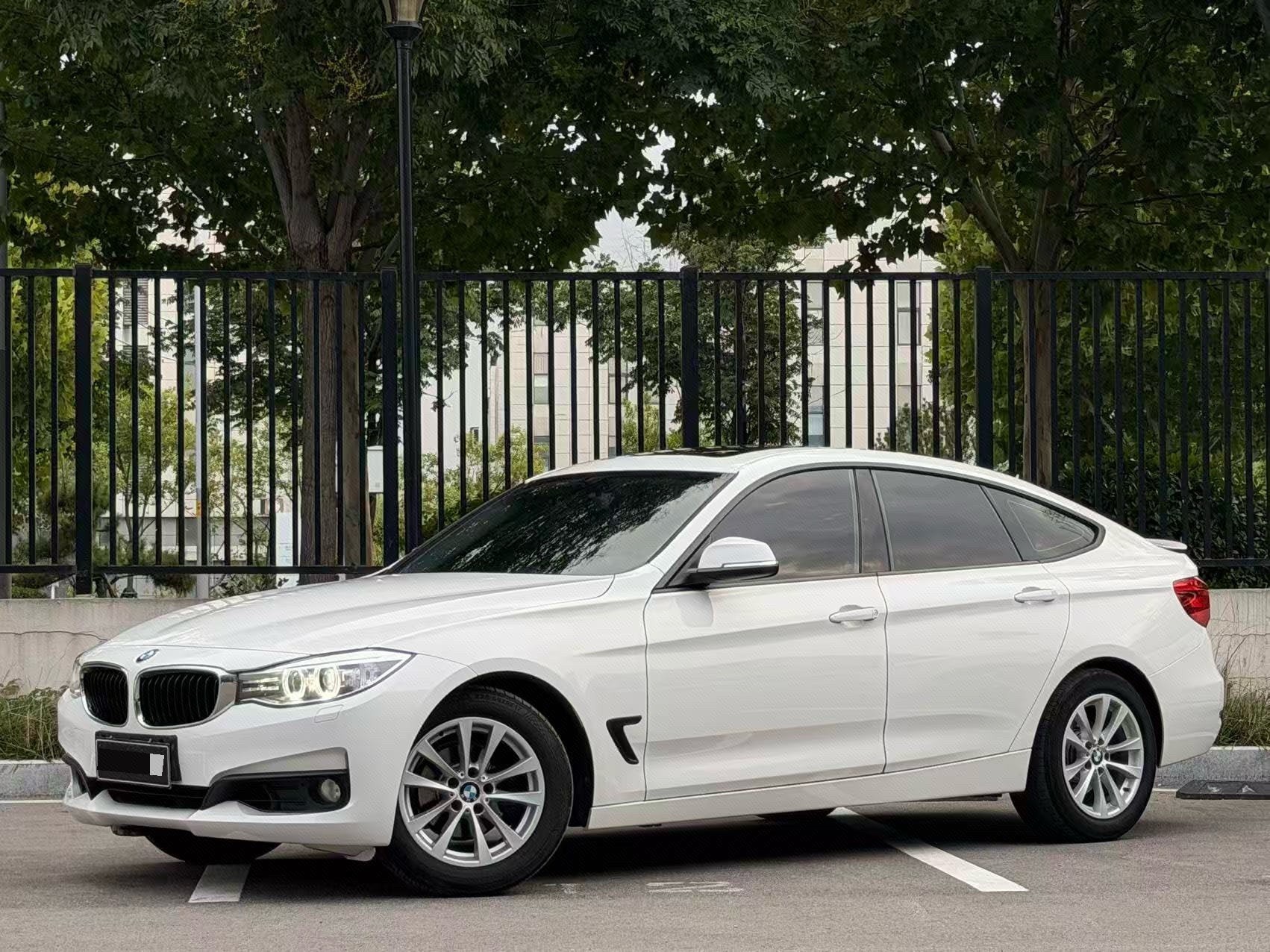 BMW 3 Series GT 2014 car image 