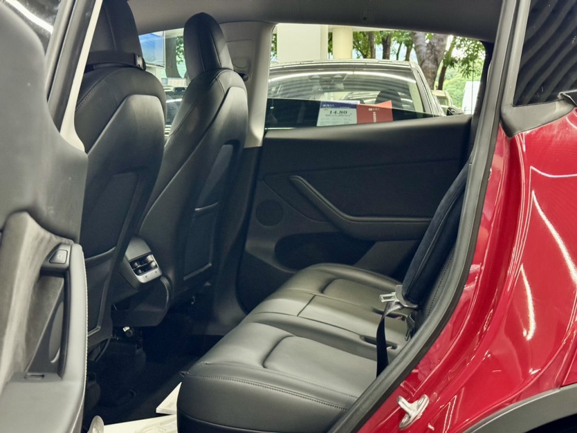 Tesla Model Y 2021 #6 Tesla Model Y 2021 car image #6