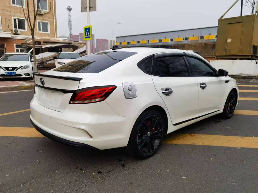 MG 6 New Energy 2020 car image #6