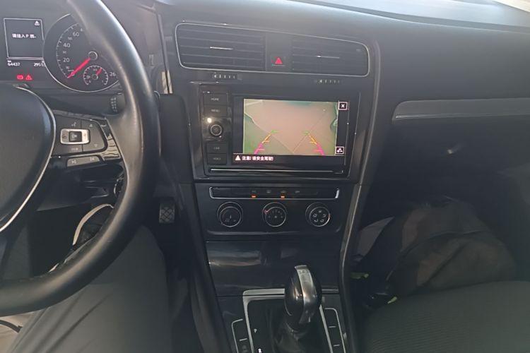Volkswagen Golf 2019 صورة سيارة #13