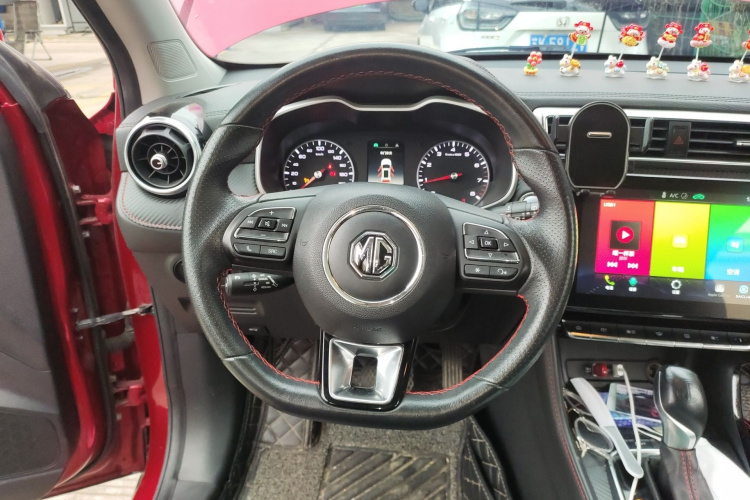 MG ZS 2020 car image #12