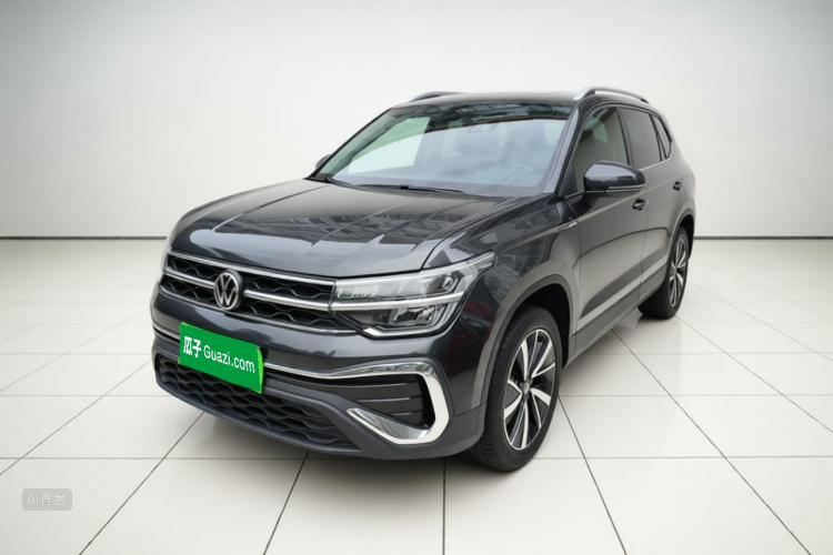 Volkswagen Tharu 2023 car image #2