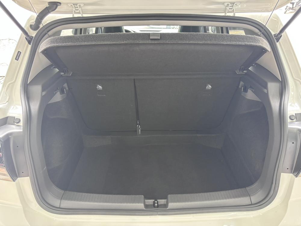 Volkswagen T-Cross 2021 #19 Volkswagen T-Cross 2021 car image #19