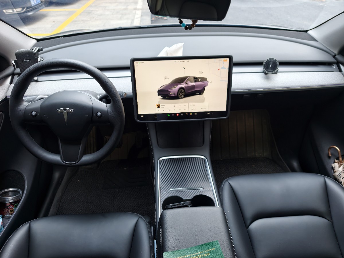 Tesla Model Y 2024 #4 Tesla Model Y 2024 car image #4