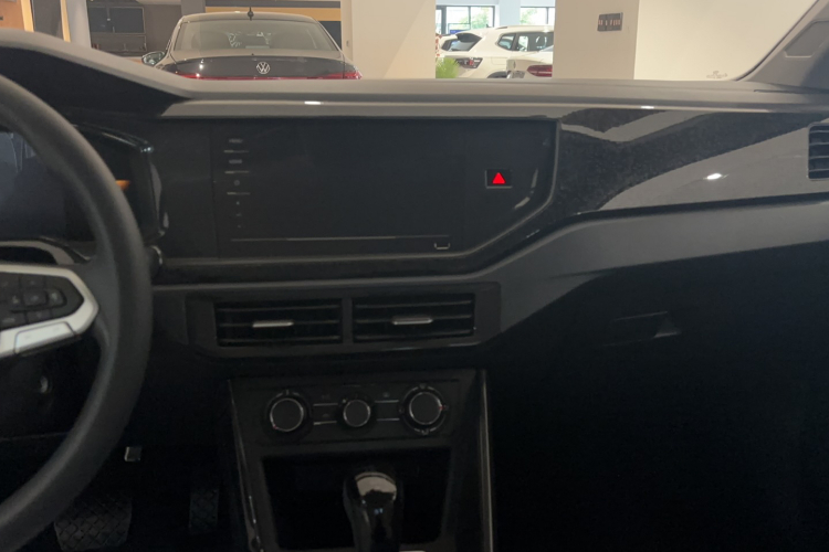 Volkswagen Lavida 2025 car image #10