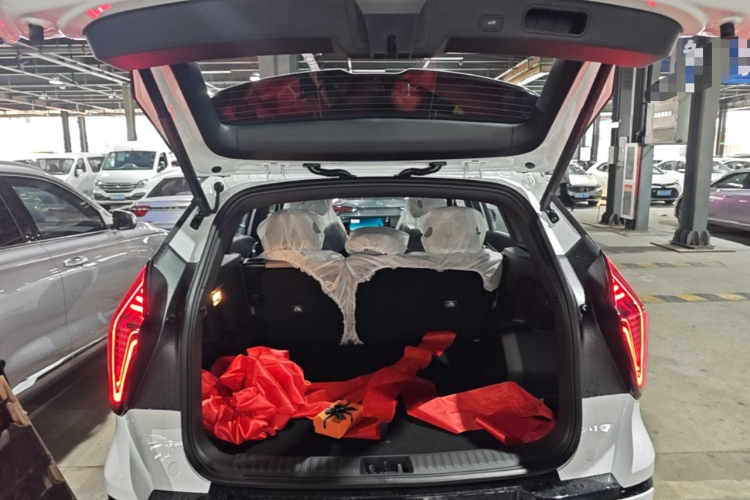 GEELY Boyue L 2026 car image #19