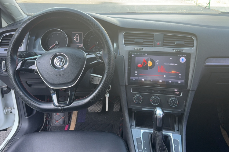 Volkswagen Golf 2017 #13 Volkswagen Golf 2017 car image #13