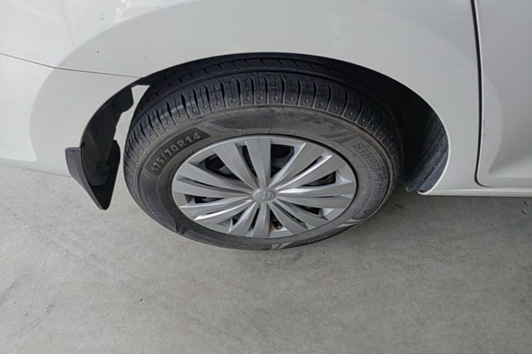 Volkswagen Santana 2017 #10 Volkswagen Santana 2017 car image #10