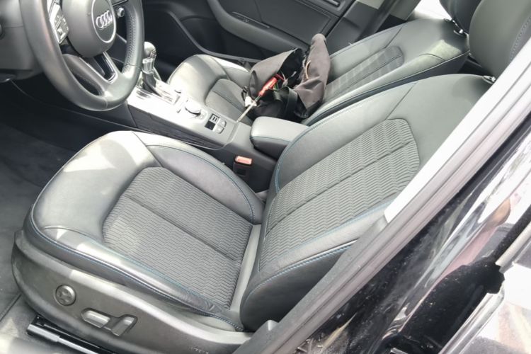 Audi A3 2019 car image #15