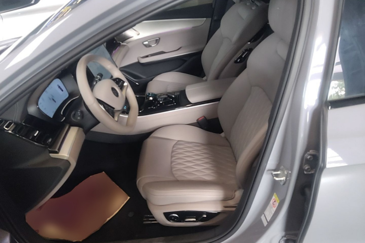 BYD Han 2025 #15 BYD Han 2025 immagine di auto #15