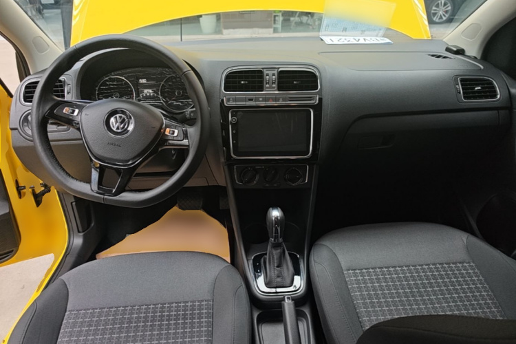 Volkswagen Polo 2018 #10 Volkswagen Polo 2018 car image #10