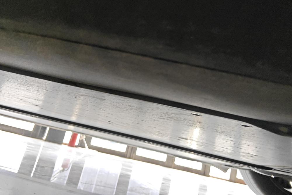 Tesla Model Y 2023 car image #7