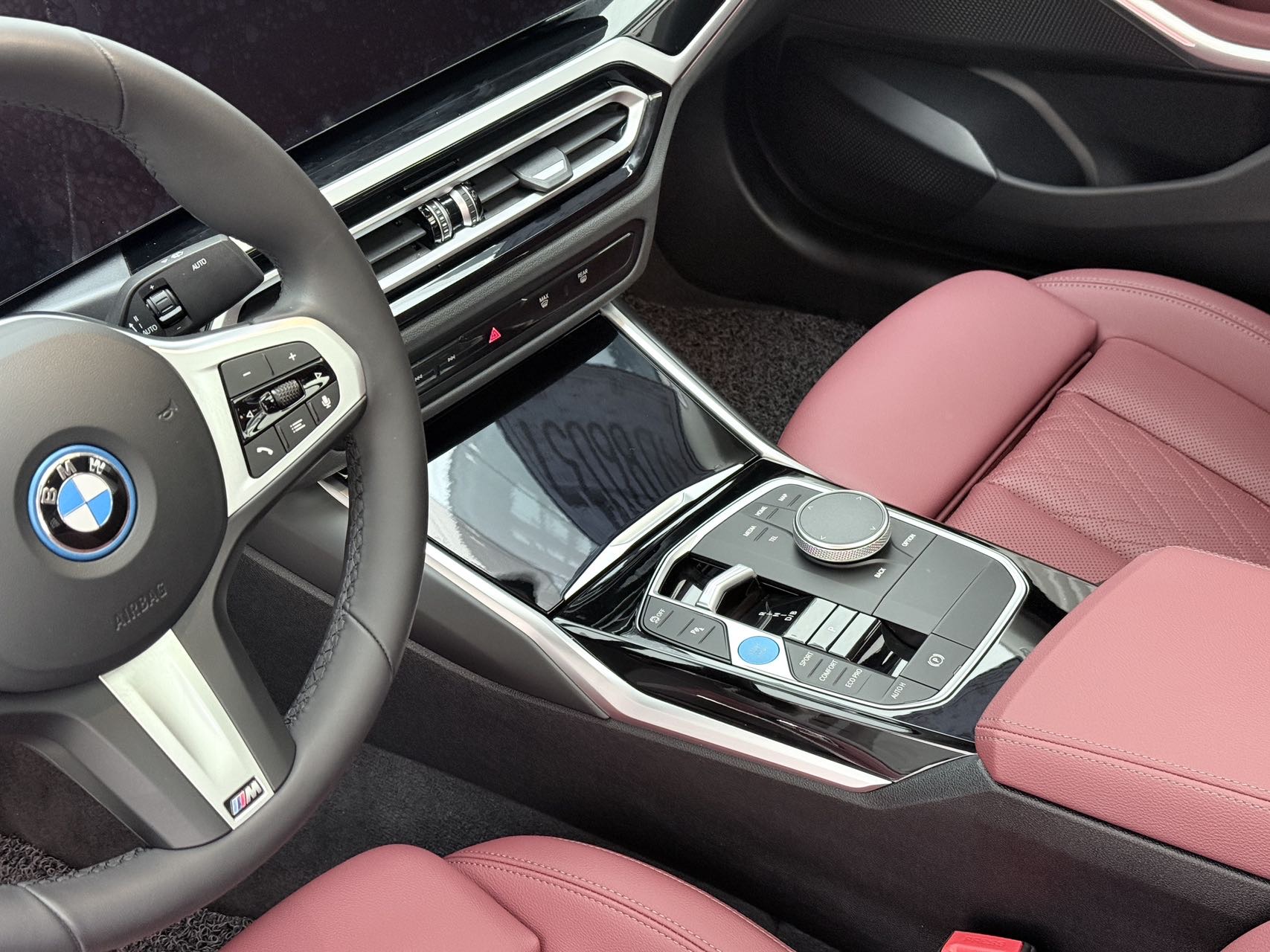 BMW i3 2024 #14 BMW i3 2024 car image #14