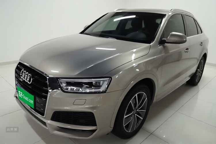 Audi Q3 2019 immagine di auto #2