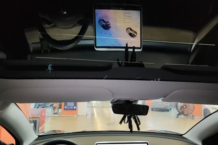 Tesla Model 3 2023 #18 Tesla Model 3 2023 car image #18