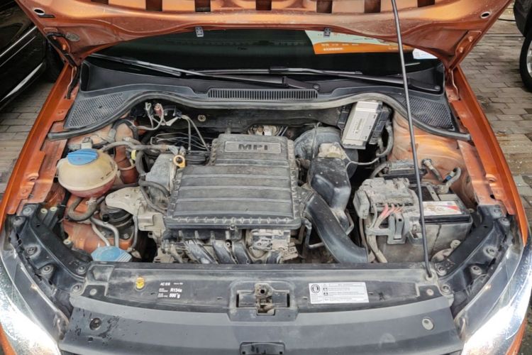 Volkswagen Polo 2016 car image #22